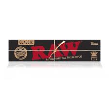 Raw Classic Black rolling papers with tips